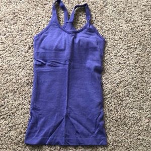 Lululemon tank